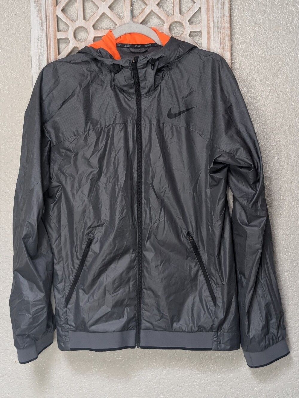 Nike Jacket Mens Unisex Small Gray Orange Dri-FIT Zip Up Windbreaker 810157-021